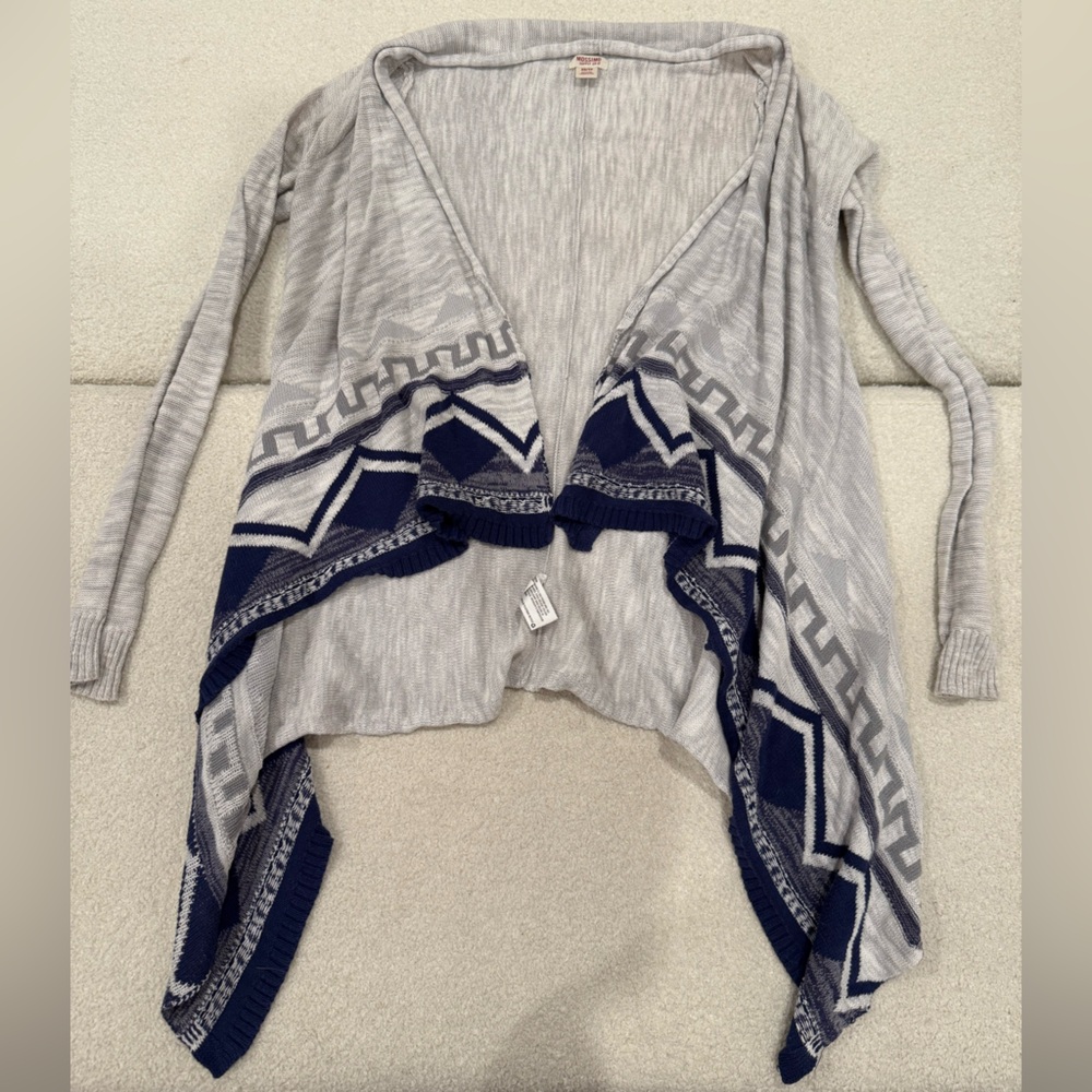 LAST CHANCE (closet clear out) Mossimo Supply Co. Gray and Blue Cardigan